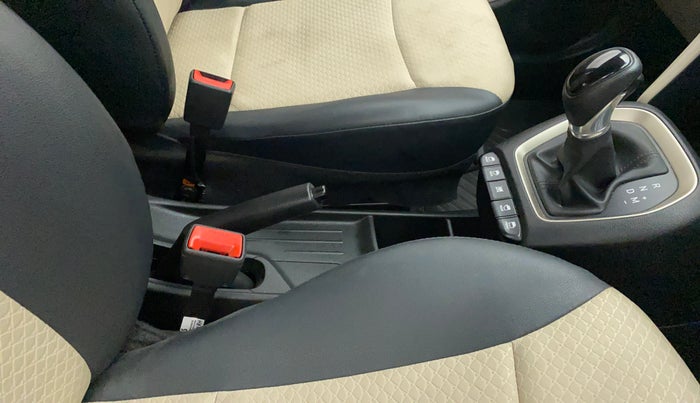 2021 Hyundai NEW SANTRO SPORTZ AMT, Petrol, Automatic, 20,586 km, Gear Lever
