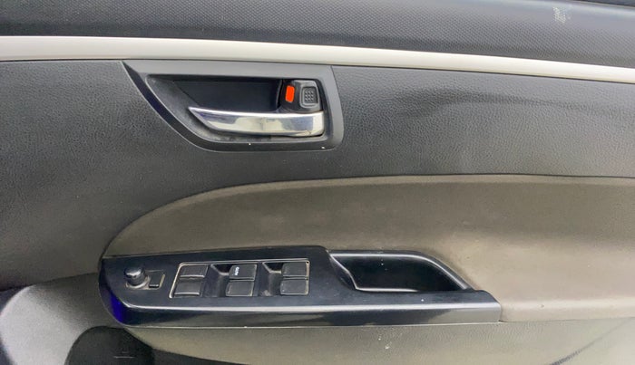 2017 Maruti Swift VXI, CNG, Manual, 1,09,405 km, Driver Side Door Panels Control
