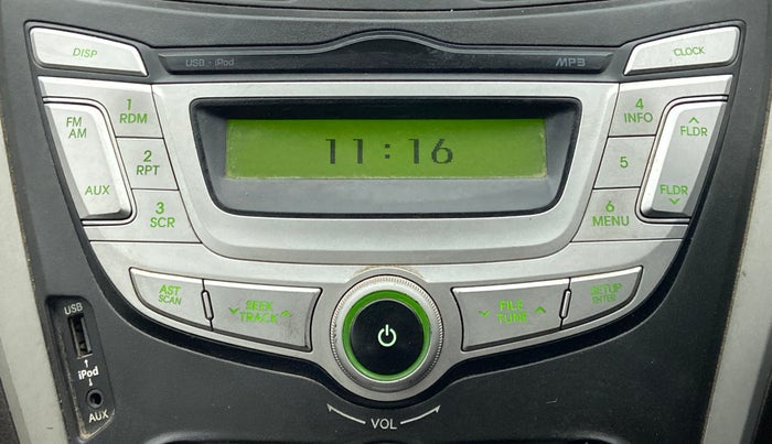 2017 Hyundai Eon MAGNA +, Petrol, Manual, 43,958 km, Infotainment System