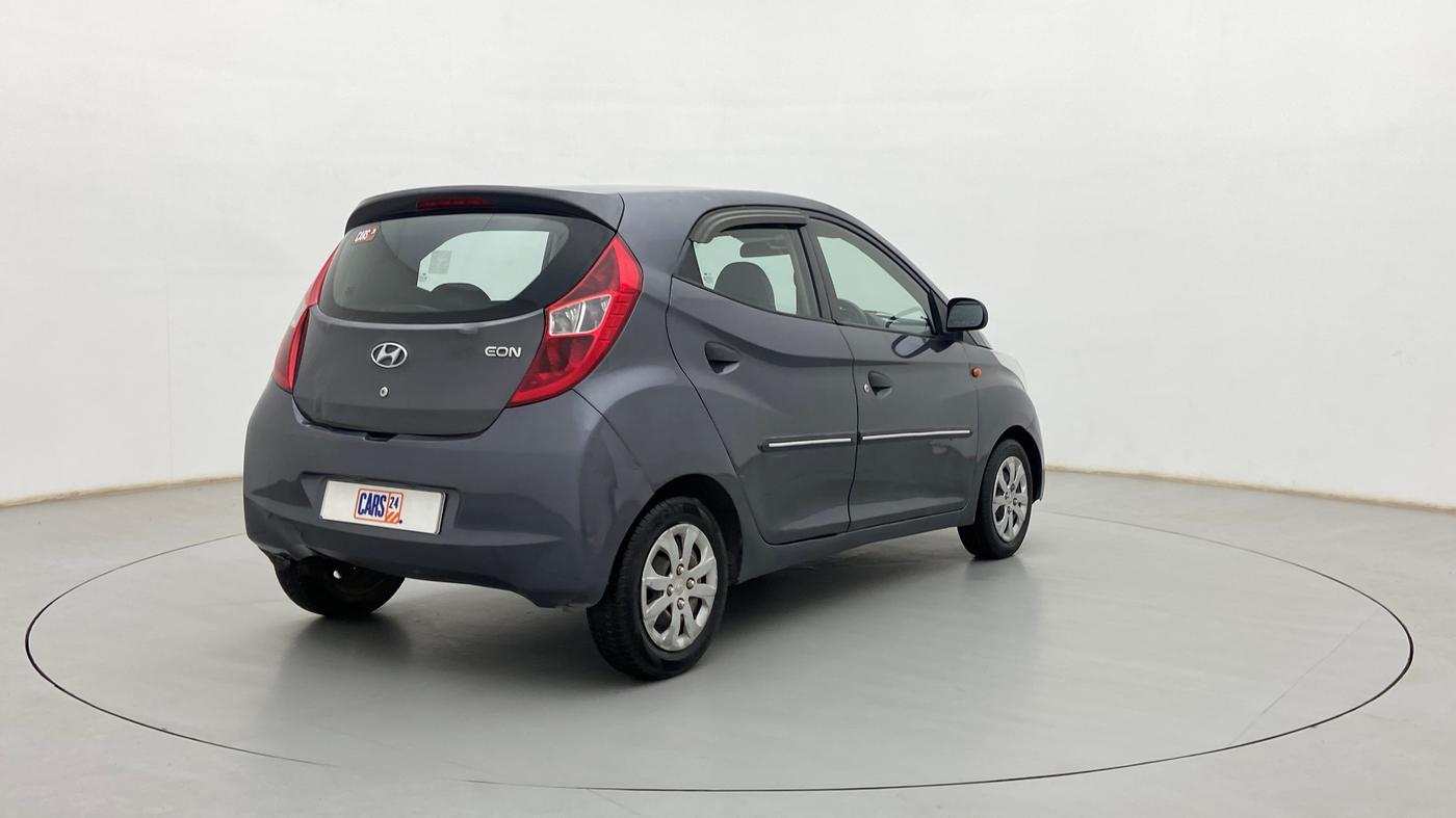 2017 Hyundai Eon MAGNA +, Petrol, Manual, 43,958 km, Right Back Diagonal