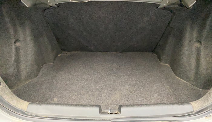 2013 Honda Amaze 1.2L I-VTEC E, Petrol, Manual, 94,814 km, Boot Inside