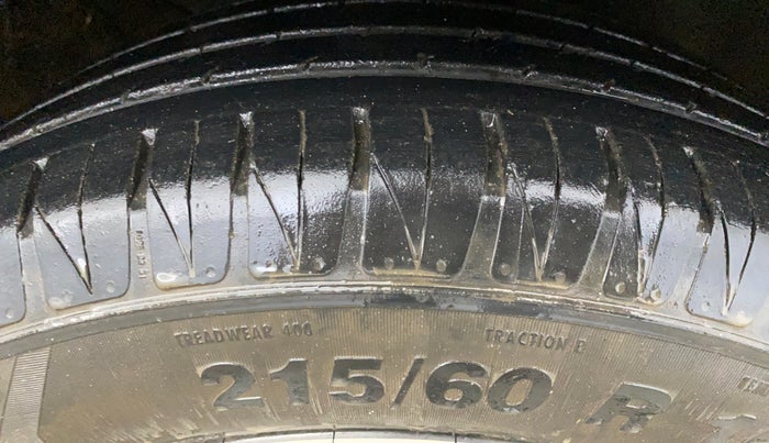 2023 KIA SONET HTX 1.0 DCT, Petrol, Automatic, 38,228 km, Right Front Tyre Tread