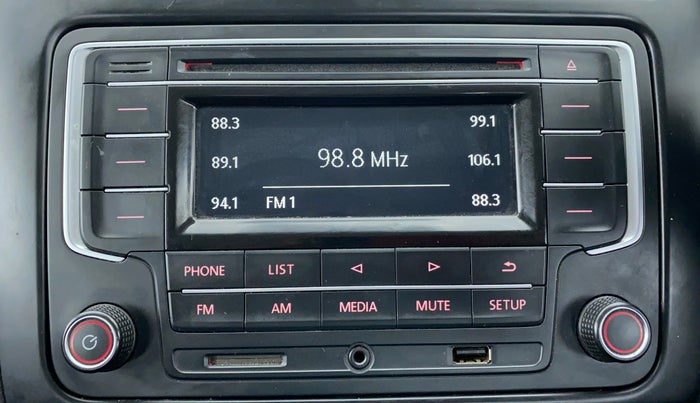 2017 Volkswagen Polo COMFORTLINE 1.2L PETROL, Petrol, Manual, 56,267 km, Infotainment System