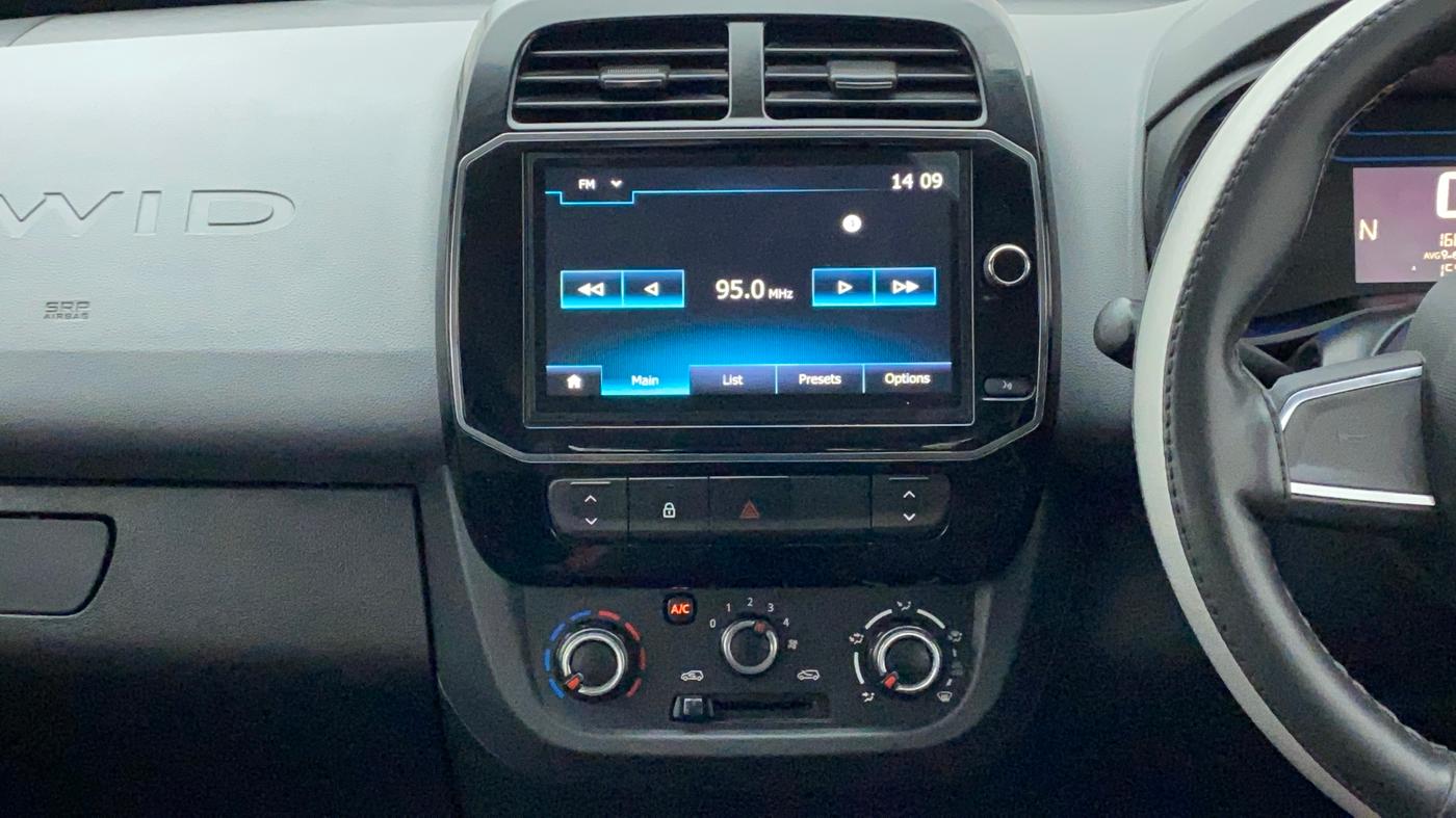 2021 Renault Kwid RXT 1.0 AMT (O), Petrol, Automatic, 1,680 km, Air Conditioner