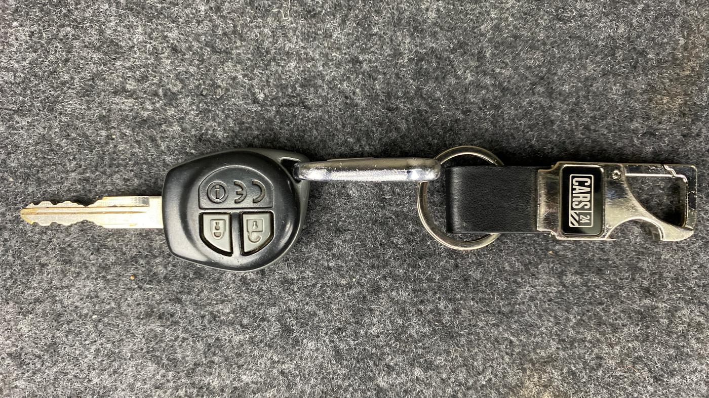 2017 Maruti Celerio ZXI AMT, Petrol, Automatic, 51,114 km, Key Close Up