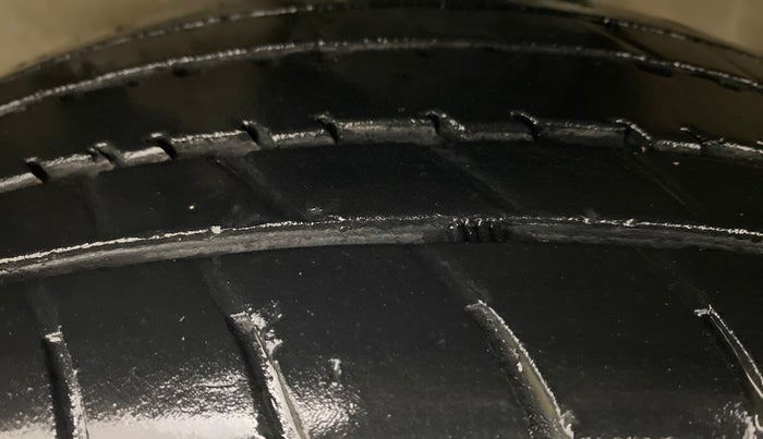 2017 Maruti Celerio ZXI AMT, Petrol, Automatic, 51,114 km, Left Front Tyre Tread