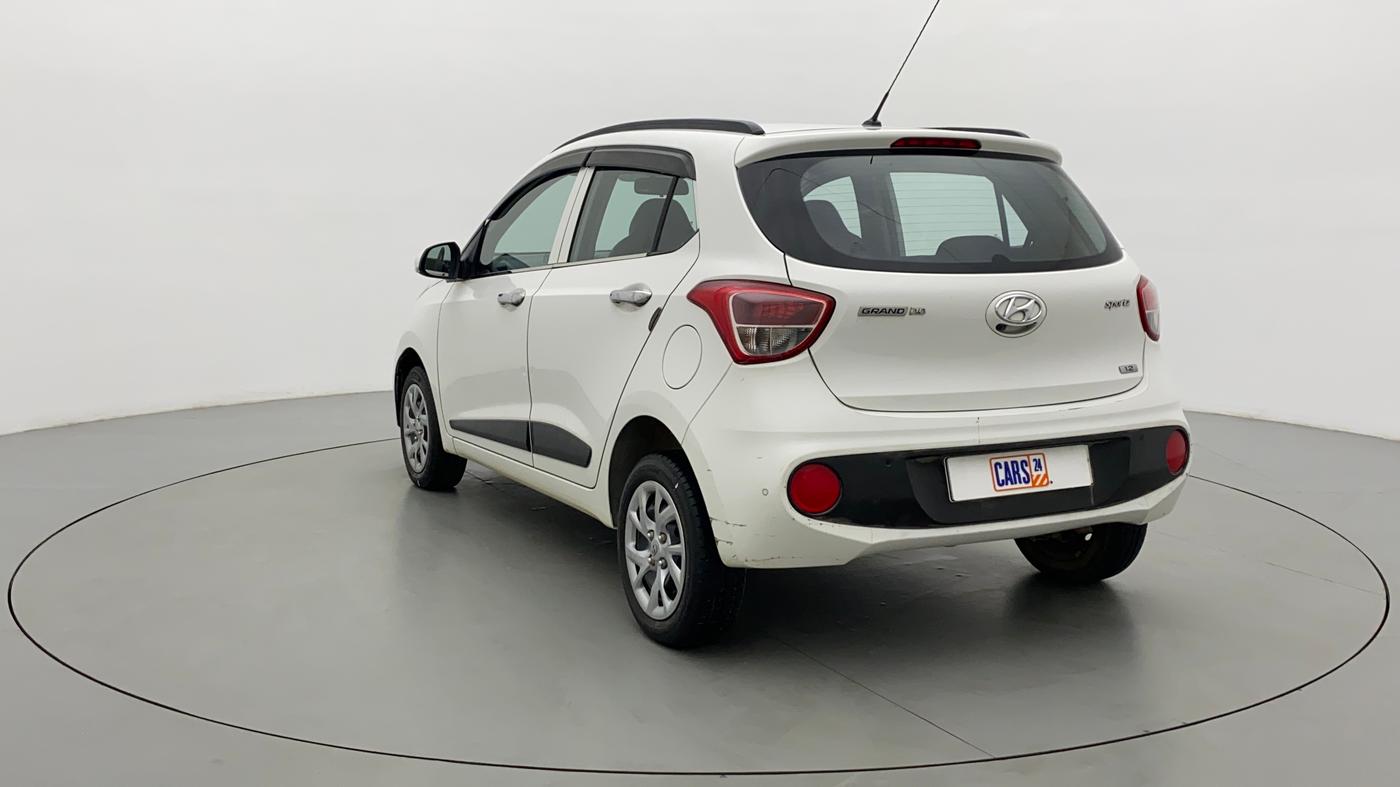 2017 Hyundai Grand i10 Sportz(O) 1.2 MT, Petrol, Manual, 28,771 km, Left Back Diagonal