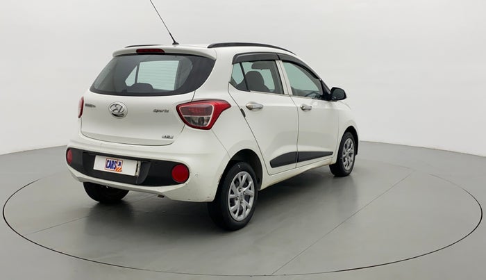 2017 Hyundai Grand i10 Sportz(O) 1.2 MT, Petrol, Manual, 28,771 km, Right Back Diagonal