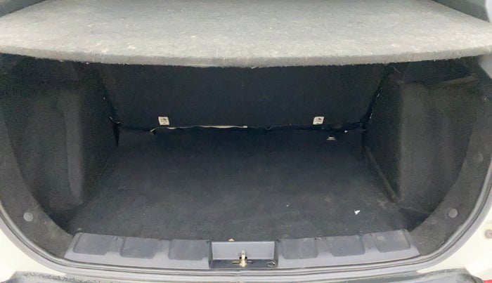 2019 Tata NEXON XM PETROL, Petrol, Manual, 95,024 km, Boot Inside