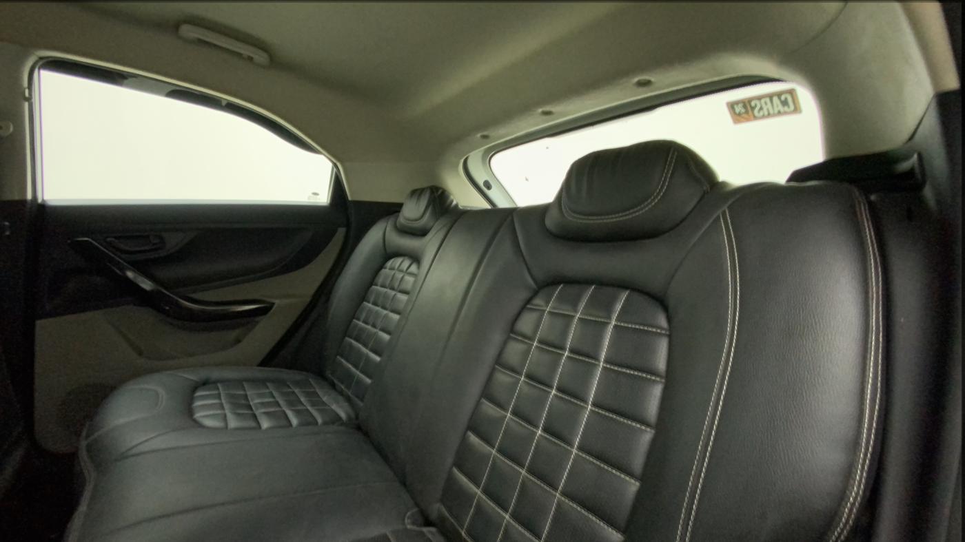 2019 Tata NEXON XM PETROL, Petrol, Manual, 95,024 km, Right Side Rear Door Cabin