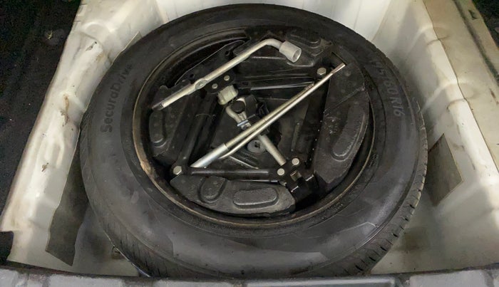 2019 Tata NEXON XM PETROL, Petrol, Manual, 95,024 km, Spare Tyre