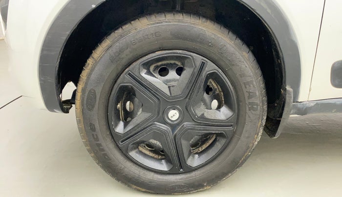 2019 Tata NEXON XM PETROL, Petrol, Manual, 95,024 km, Left Front Wheel