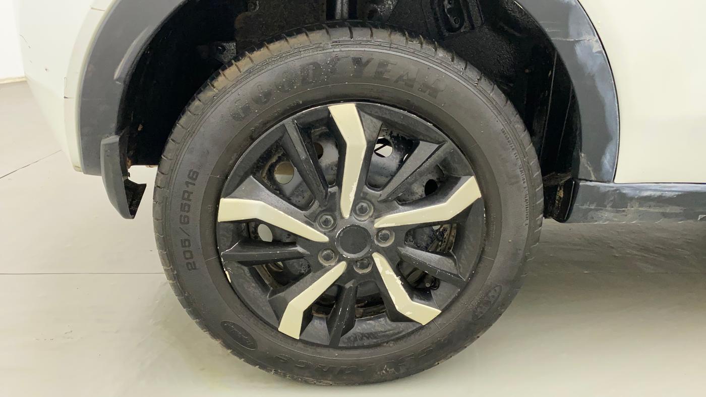 2019 Tata NEXON XM PETROL, Petrol, Manual, 95,024 km, Right Rear Wheel