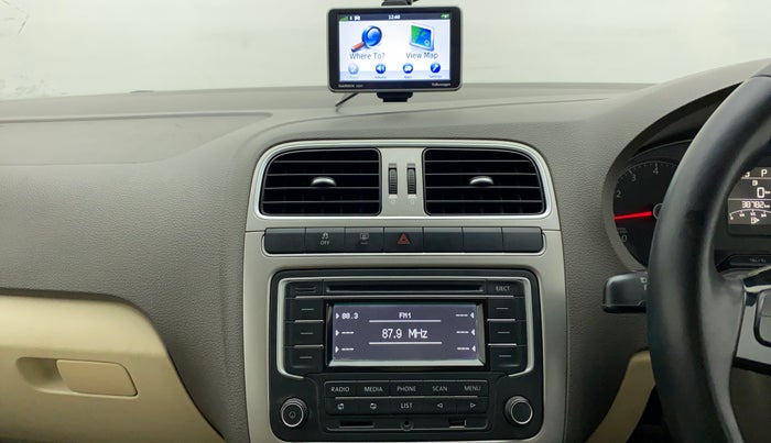 2014 Volkswagen Vento HIGHLINE PETROL AT, Petrol, Automatic, 38,782 km, Infotainment System