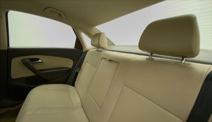 2014 Volkswagen Vento HIGHLINE PETROL AT, Petrol, Automatic, 38,782 km, Right Side Rear Door Cabin