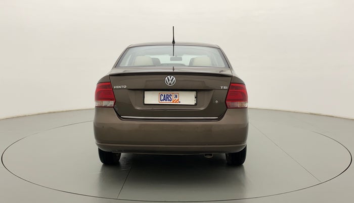 2014 Volkswagen Vento HIGHLINE PETROL AT, Petrol, Automatic, 38,782 km, Back/Rear