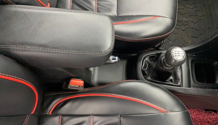 2015 Maruti Swift ZXI, Petrol, Manual, 76,416 km, Gear Lever