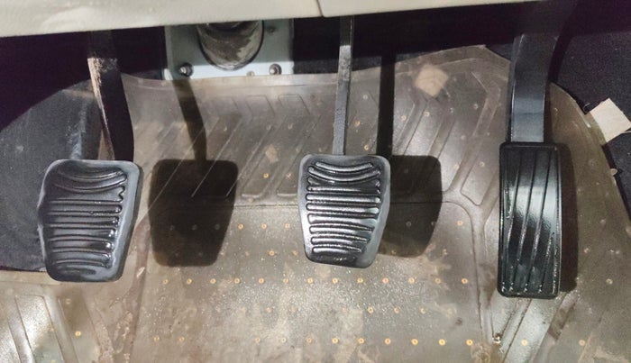 2018 Mahindra MARAZZO M2 7STR, Diesel, Manual, 85,222 km, Pedals