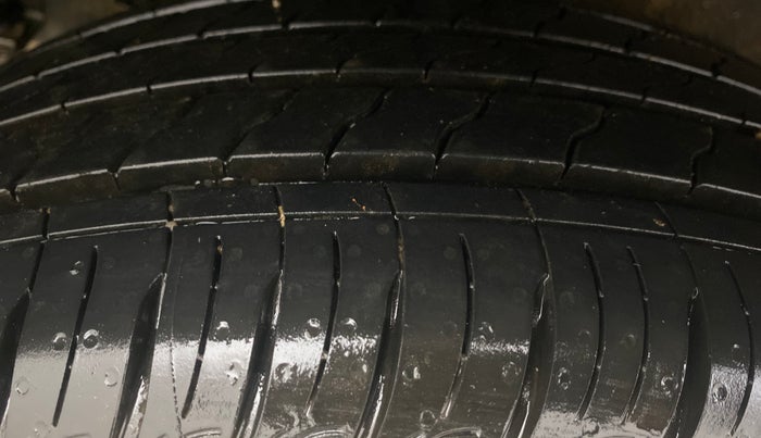 2024 KIA SONET HTK PLUS 1.0 TURBO PETROL IMT, Petrol, Manual, 1,808 km, Right Rear Tyre Tread