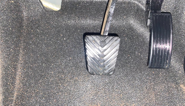 2024 KIA SONET HTK PLUS 1.0 TURBO PETROL IMT, Petrol, Manual, 1,808 km, Pedals