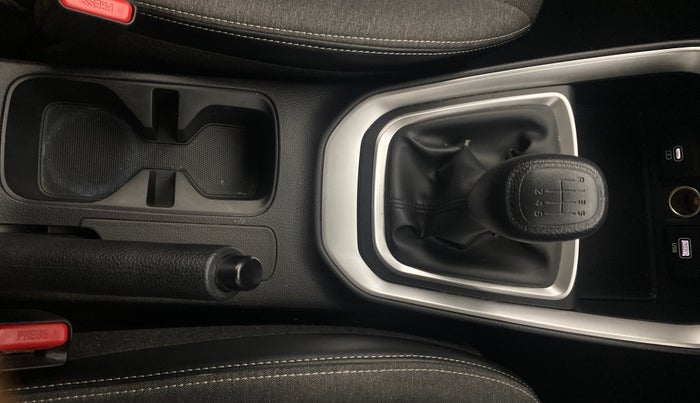 2024 KIA SONET HTK PLUS 1.0 TURBO PETROL IMT, Petrol, Manual, 1,808 km, Gear Lever