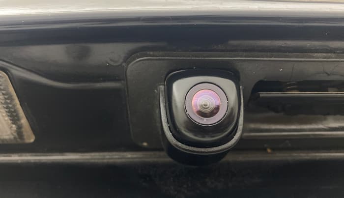 2017 Hyundai Verna 1.6 VTVT SX (O) AT, Petrol, Automatic, 93,308 km, Parking Camera