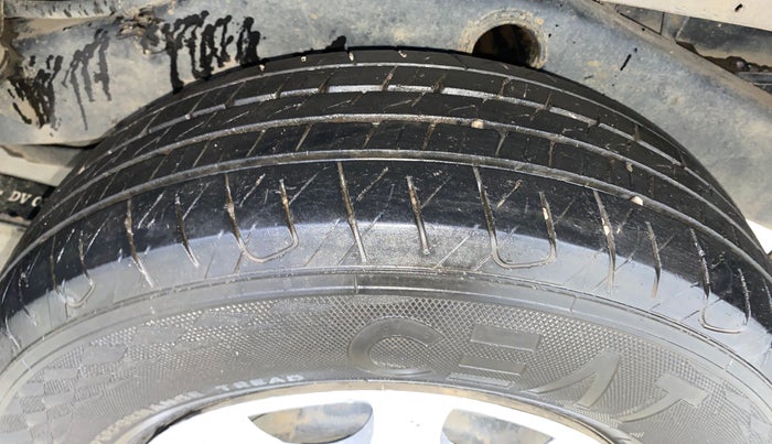 2022 Mahindra Bolero B6 (O), Diesel, Manual, 53,843 km, Left Rear Tyre Tread