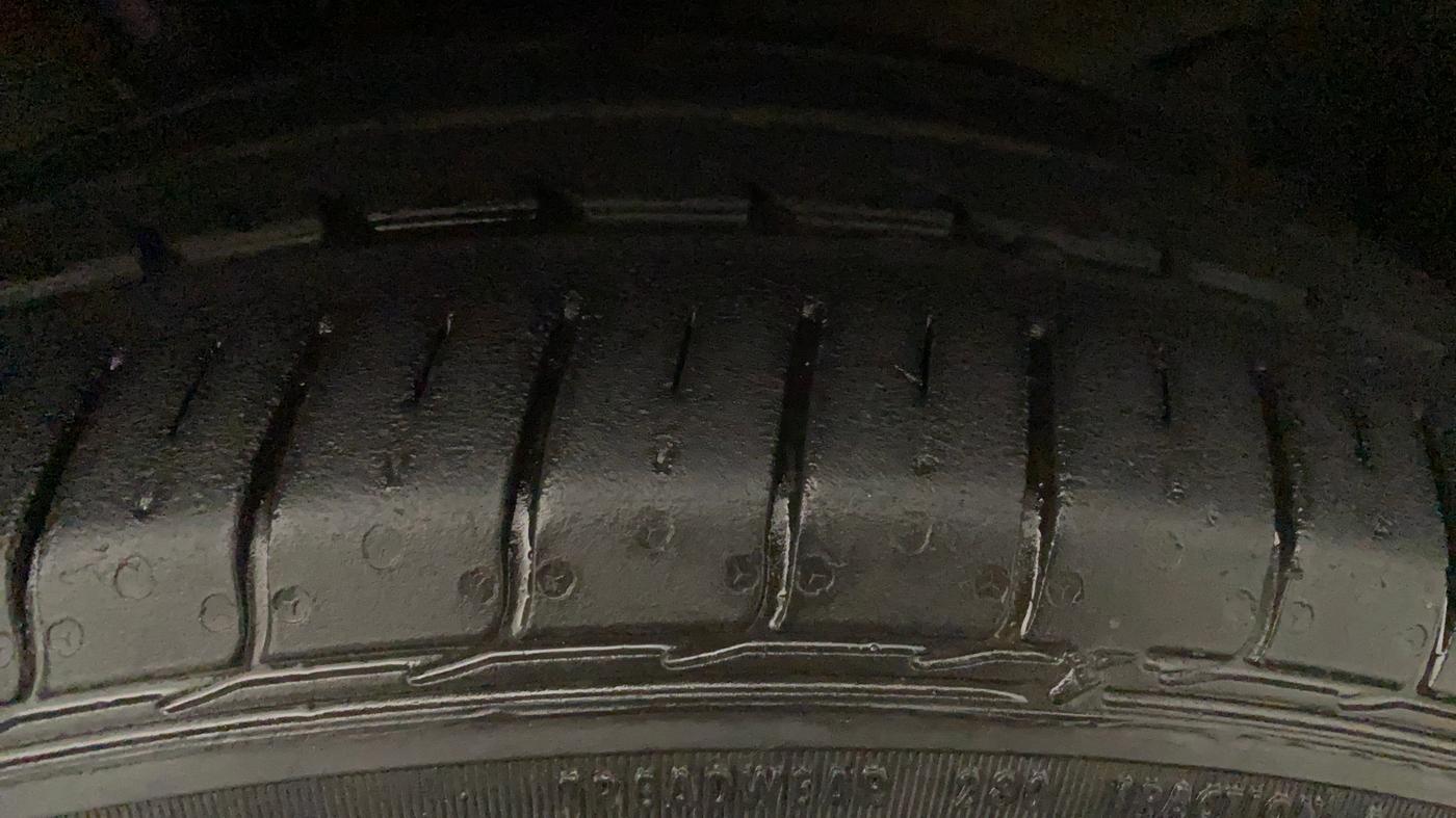 2017 Maruti Dzire ZXI AMT, Petrol, Automatic, 78,482 km, Right Rear Tyre Tread