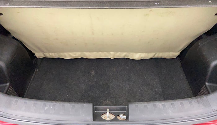 2014 Maruti Swift VXI D, Petrol, Manual, 23,258 km, Boot Inside