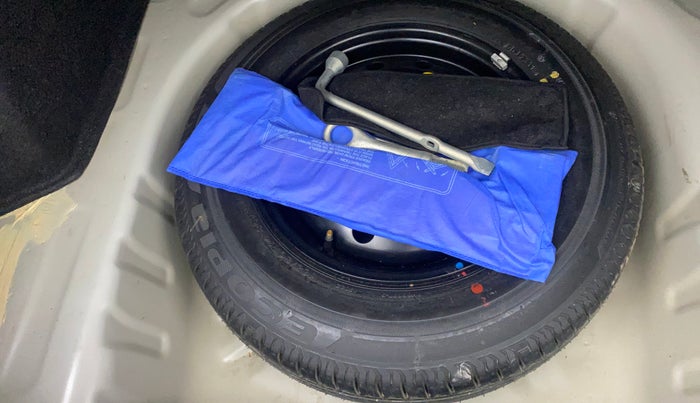 2018 Maruti Dzire ZXI, Petrol, Manual, 30,680 km, Spare Tyre