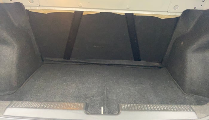 2018 Maruti Dzire ZXI, Petrol, Manual, 30,680 km, Boot Inside