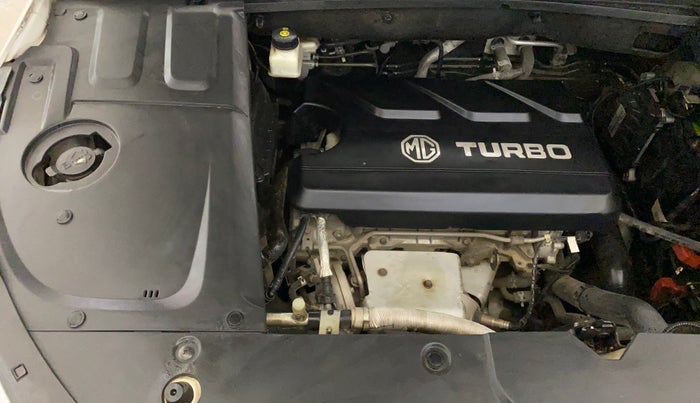 2022 MG HECTOR SHARP HYBRID 1.5 PETROL, Petrol, Manual, 81,106 km, Engine View - Right