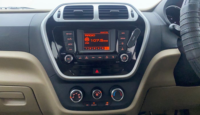 2015 Mahindra TUV300 T8, Diesel, Manual, 1,13,474 km, Air Conditioner