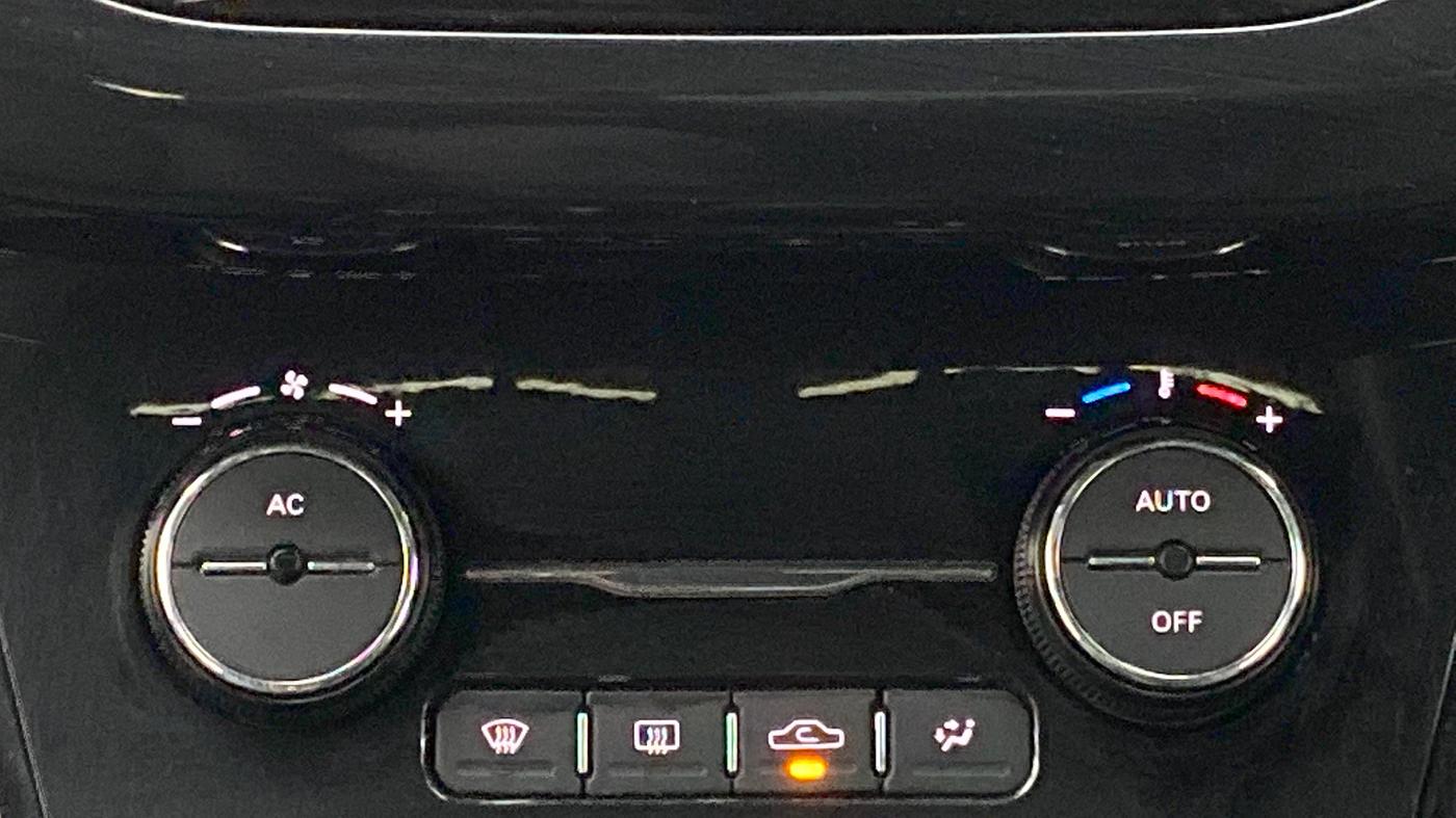 2021 Tata NEXON XZA+(O) DARK EDITION 1.2 RTN, Petrol, Automatic, 19,004 km, Automatic Climate Control