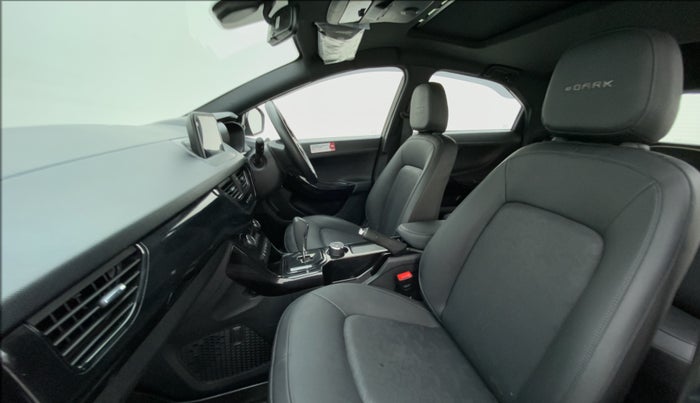2021 Tata NEXON XZA+(O) DARK EDITION 1.2 RTN, Petrol, Automatic, 19,004 km, Right Side Front Door Cabin