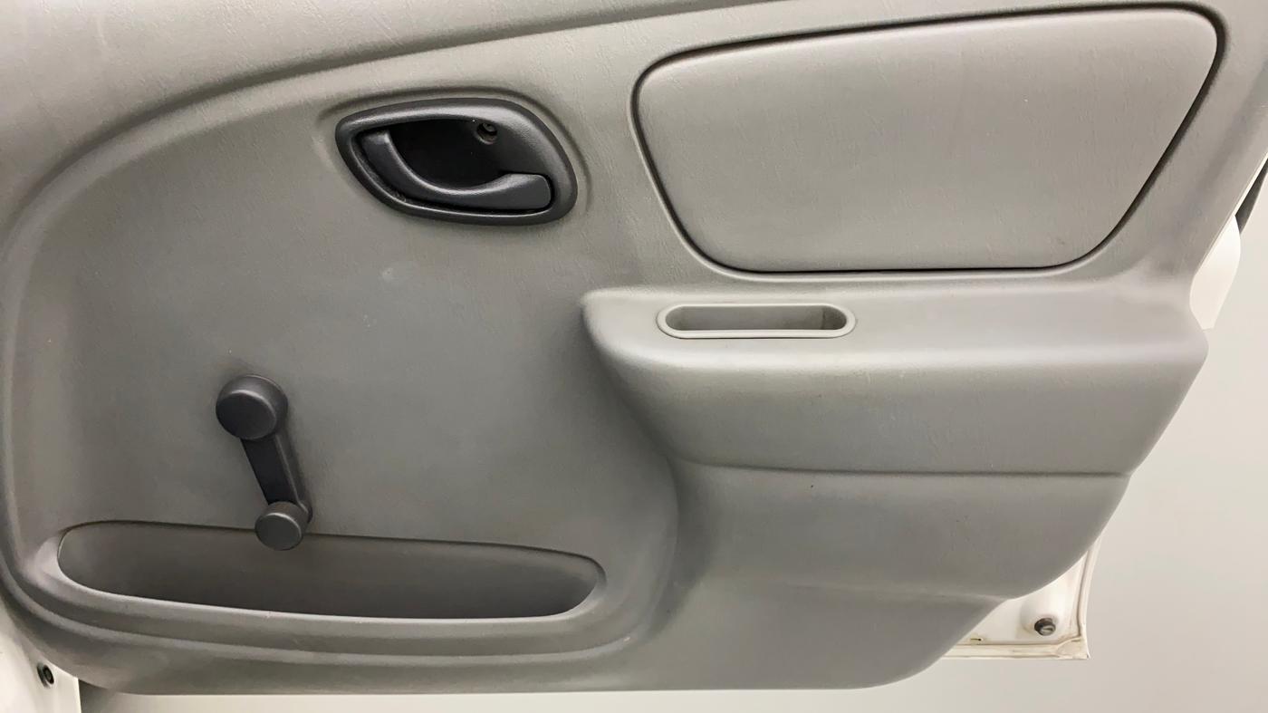 2013 Maruti Alto K10 LXI P, Petrol, Manual, 40,001 km, Driver Side Door Panels Control