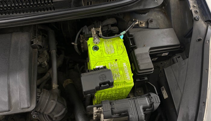 2021 Hyundai GRAND I10 NIOS SPORTZ AMT 1.2 KAPPA VTVT, Petrol, Automatic, 23,394 km, Engine View - Left