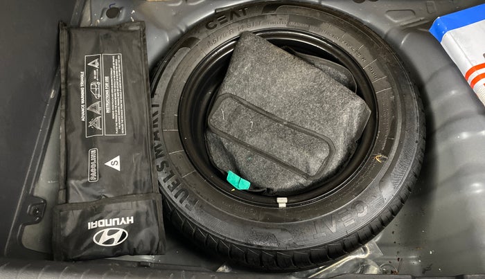 2021 Hyundai GRAND I10 NIOS SPORTZ AMT 1.2 KAPPA VTVT, Petrol, Automatic, 23,394 km, Spare Tyre