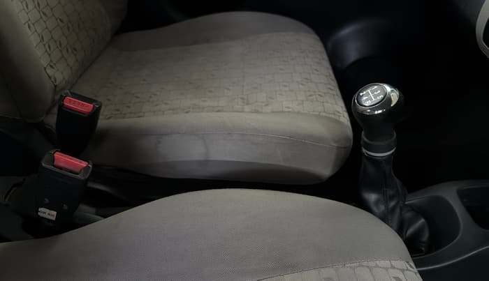 2016 Maruti Wagon R 1.0 VXI, Petrol, Manual, 39,789 km, Gear Lever