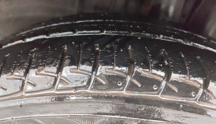 2018 Hyundai Elite i20 ASTA 1.2, Petrol, Manual, 37,545 km, Left Rear Tyre Tread