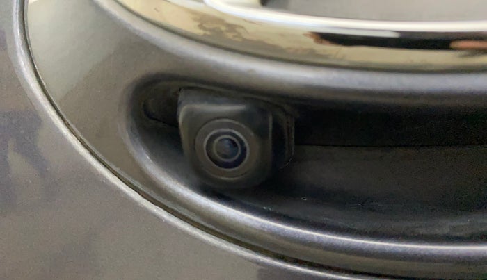 2018 Hyundai Grand i10 SPORTZ 1.2 KAPPA VTVT, Petrol, Manual, 49,371 km, Parking Camera