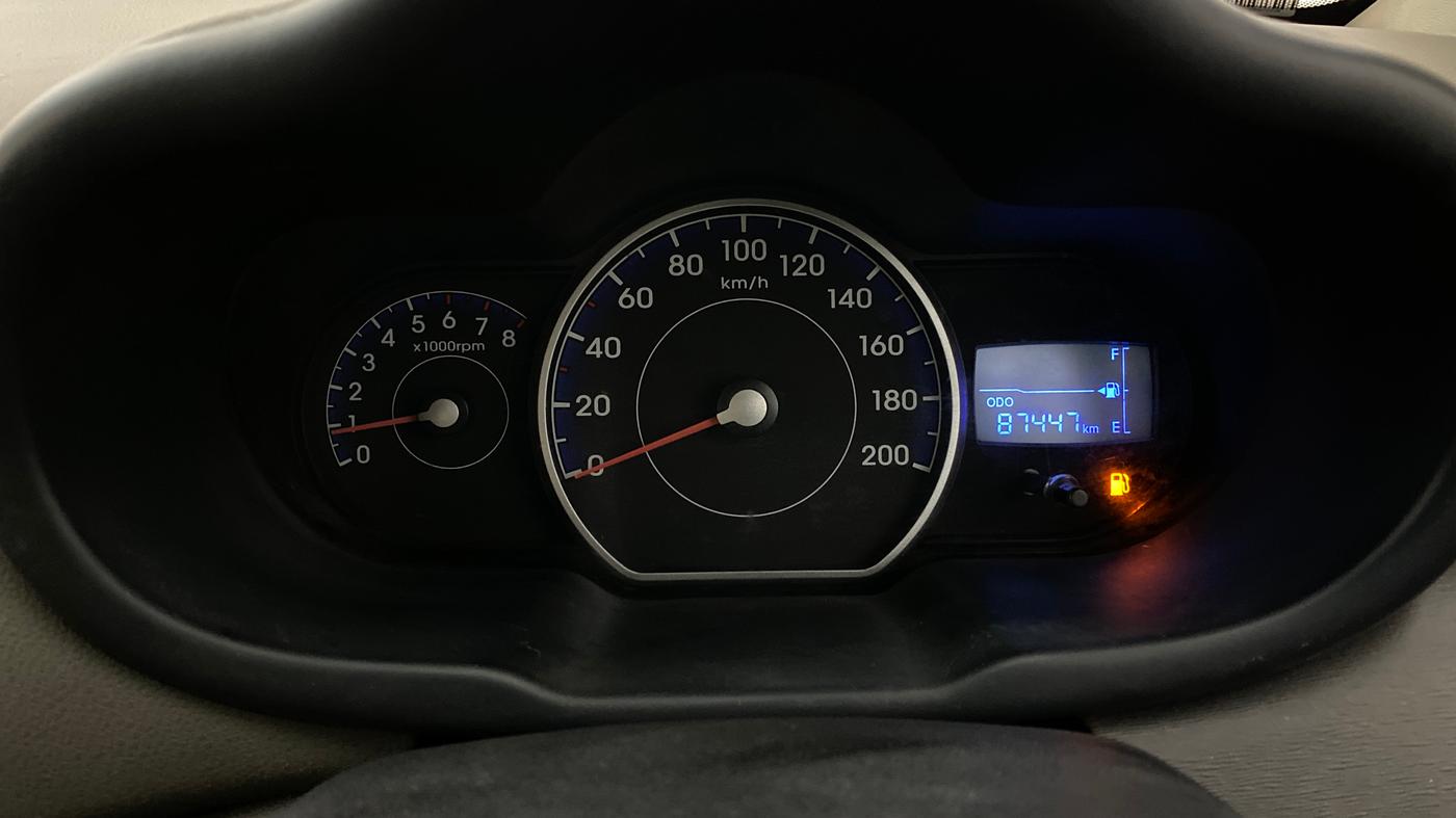 2014 Hyundai i10 SPORTZ 1.1, Petrol, Manual, 87,440 km, Odometer Image