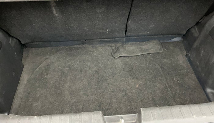 2016 Maruti Baleno ALPHA PETROL 1.2, Petrol, Manual, 90,757 km, Boot Inside