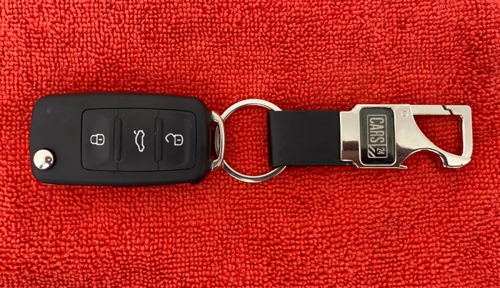 2019 Volkswagen Polo HIGH LINE PLUS 1.0, Petrol, Manual, 26,138 km, Key Close-up