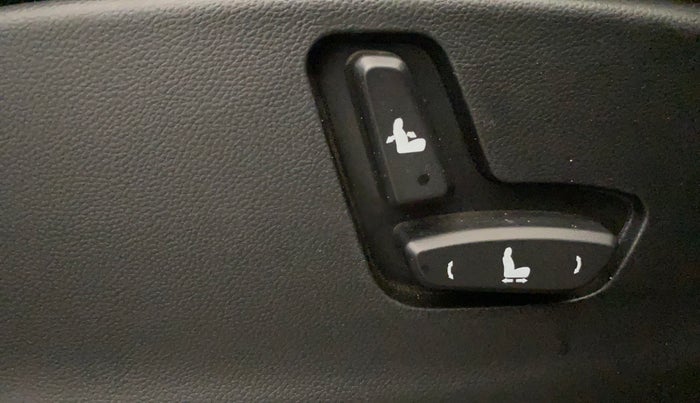 2020 MG HECTOR SHARP 2.0 DIESEL, Diesel, Manual, 46,369 km, Driver Side Adjustment Panel