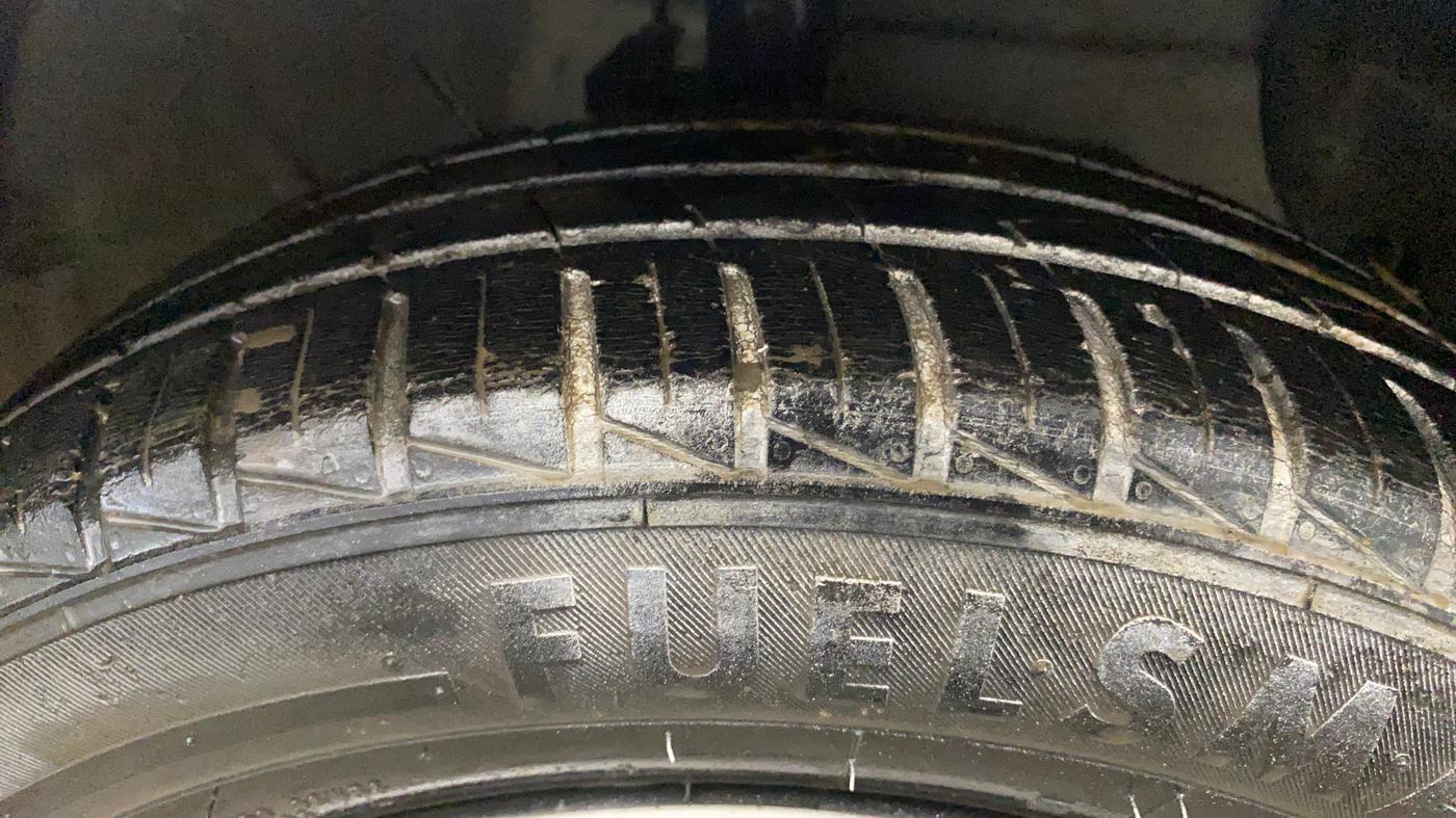 2020 Hyundai AURA S 1.2, Petrol, Manual, 18,726 km, Right Front Tyre Tread