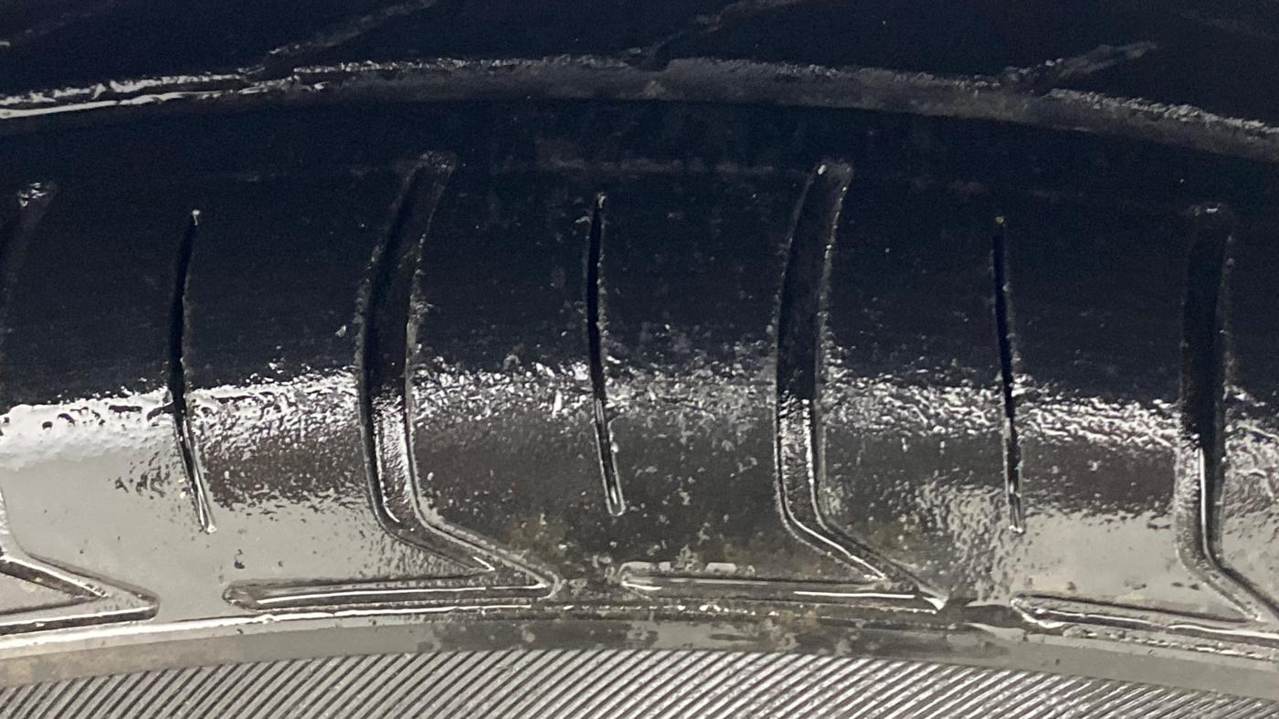2016 Hyundai Xcent S AT 1.2, Petrol, Automatic, 47,158 km, Right Front Tyre Tread