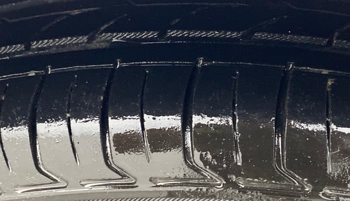 2016 Hyundai Xcent S AT 1.2, Petrol, Automatic, 47,049 km, Left Rear Tyre Tread