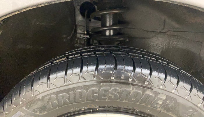 2015 Maruti Alto K10 VXI, Petrol, Manual, 20,222 km, Right Front Tyre Tread