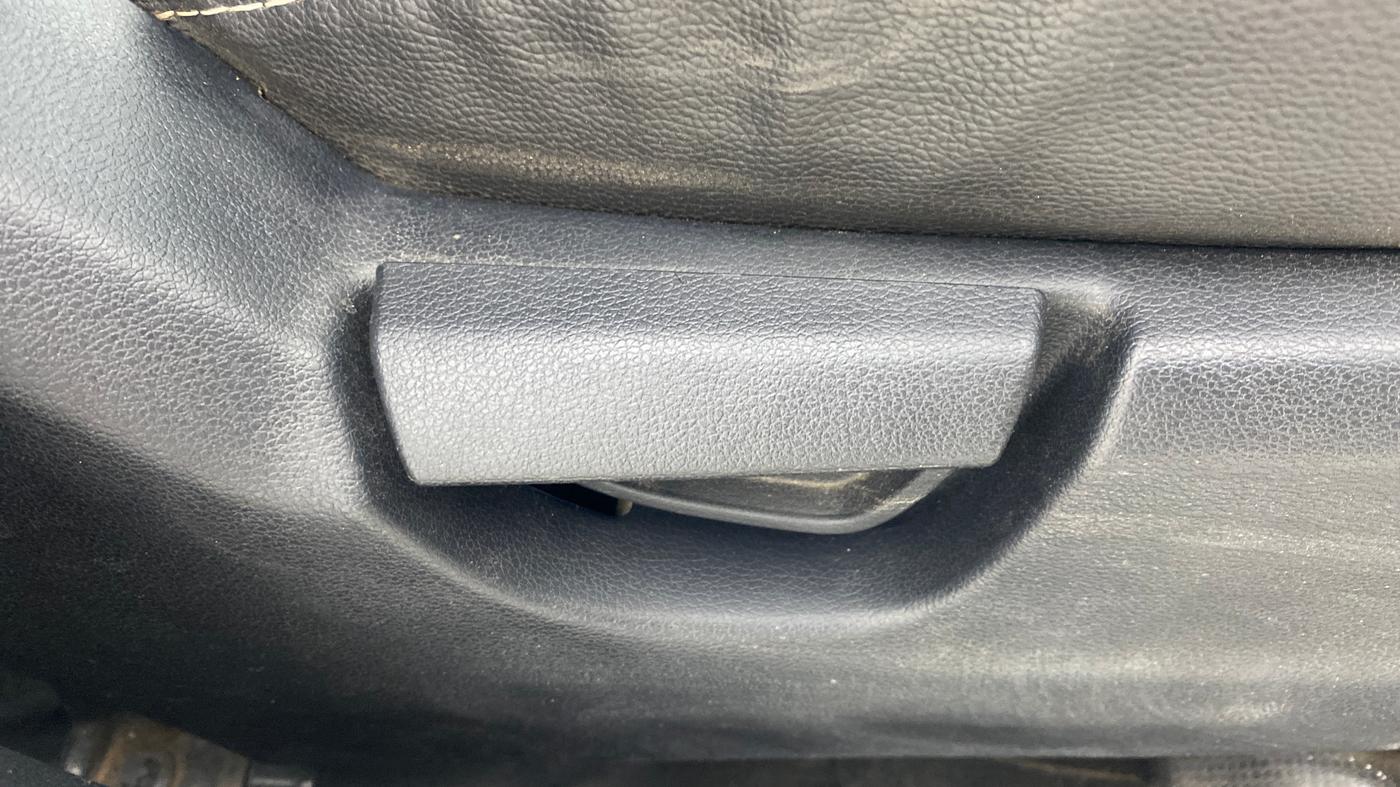 2019 Hyundai NEW SANTRO SPORTZ MT, Petrol, Manual, 67,087 km, Driver Side Adjustment Panel